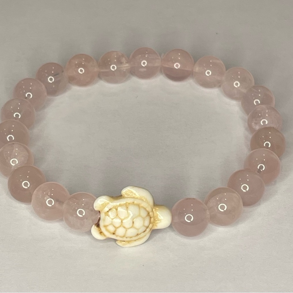 Elegant Pink Beaded Bracelet with Turtle Charm